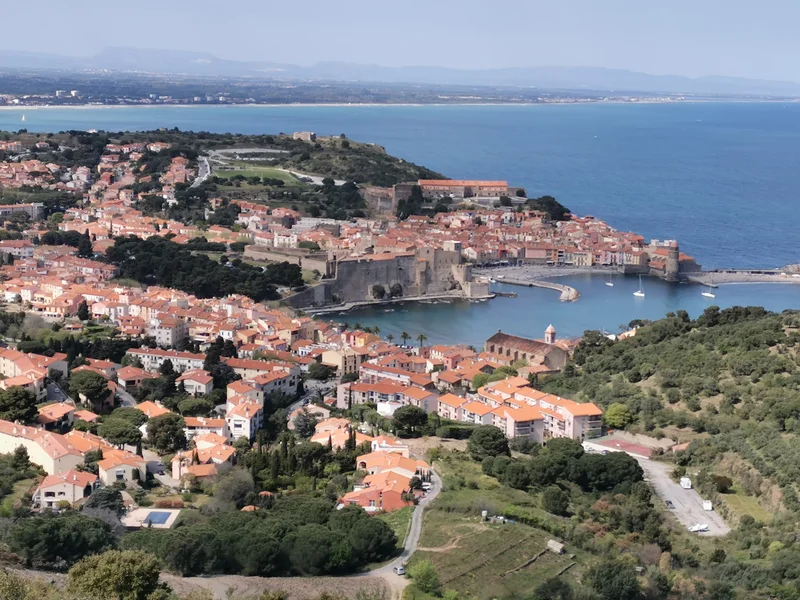 Randonnée De Port-Vendres à Collioure par le Fort Saint-Elme · Port-Vendres