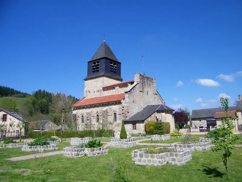 Randonnée Jean de Doyat - PR n°16 · Arronnes