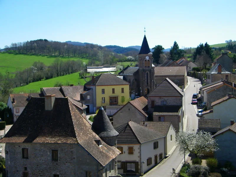 Randonnée La borne romaine - PR n°29 · Châtelus