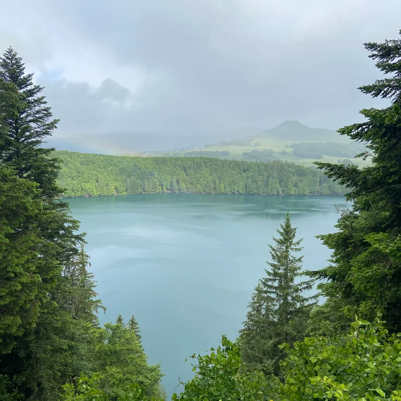 Randonnée Lac Pavin · Besse-et-Saint-Anastaise