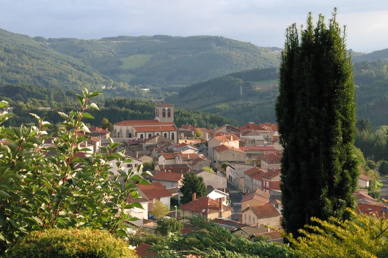 Randonnée Du plan d'eau à la table d'orientation · Saint-Rémy-sur-Durolle