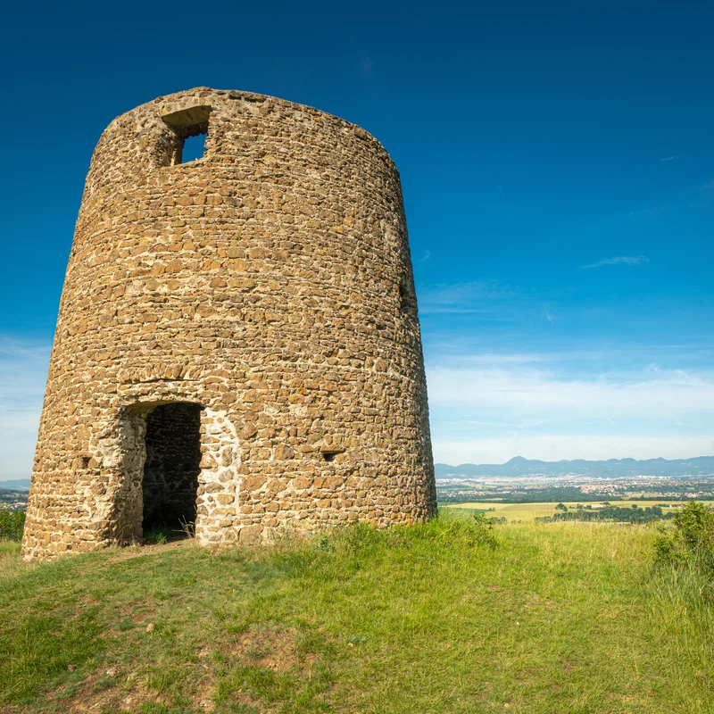 Randonnée La tour de Courcourt · Seychalles