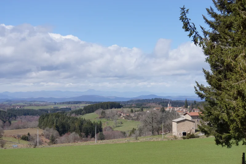 Randonnée Le château de la Fayette · Aix-la-Fayette