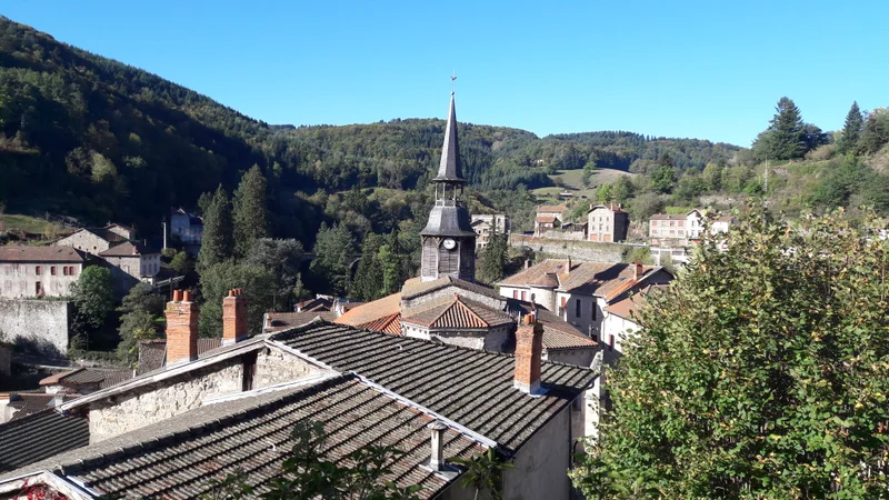 Randonnée L'église de la Chabasse · Olliergues