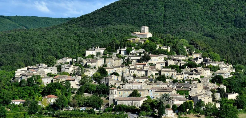 Randonnée Balcon du Rhône · Mirmande