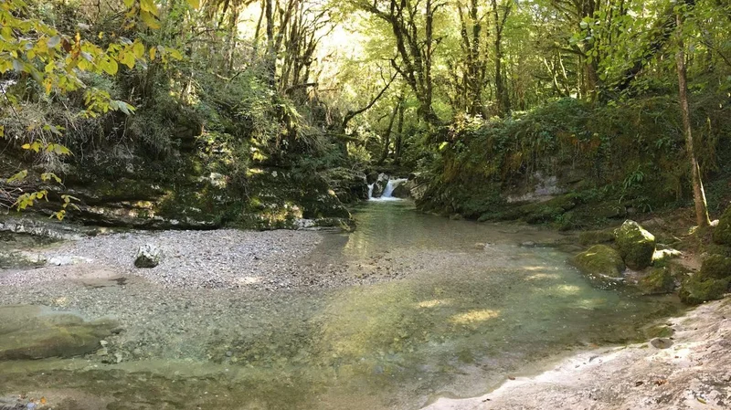 Randonnée Les gorges de la Drevenne · Rovon