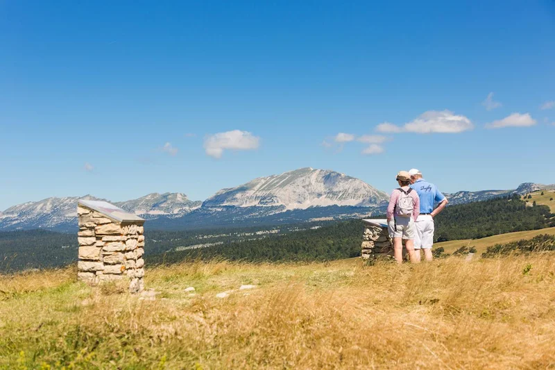Randonnée Montagne de Beure - Circuit de l'Ours · Saint-Agnan-en-Vercors