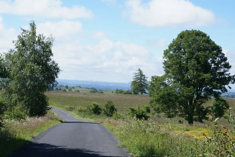 VTT Circuit VTT n°17 : Le Sentier des Estives · Saint-Martin-sous-Vigouroux