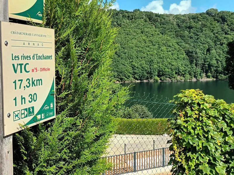 VTT Circuit VTT - Les Rives d’Enchanet · Arnac