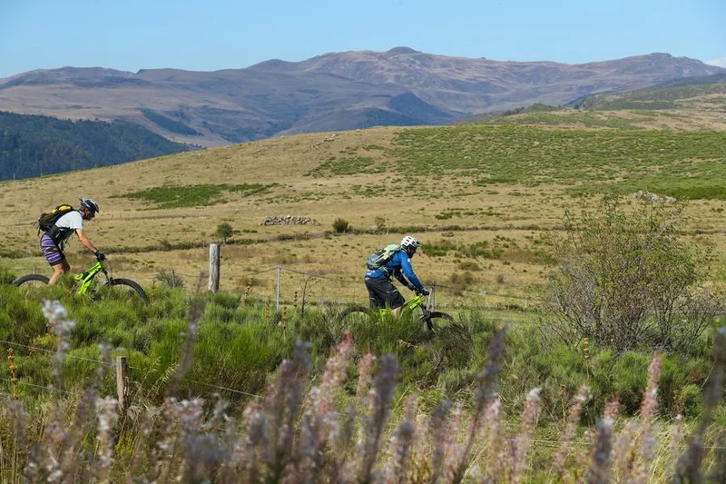 VTT Grand tour VTT Etape 3 - De Coltines à Rezentières · Coltines