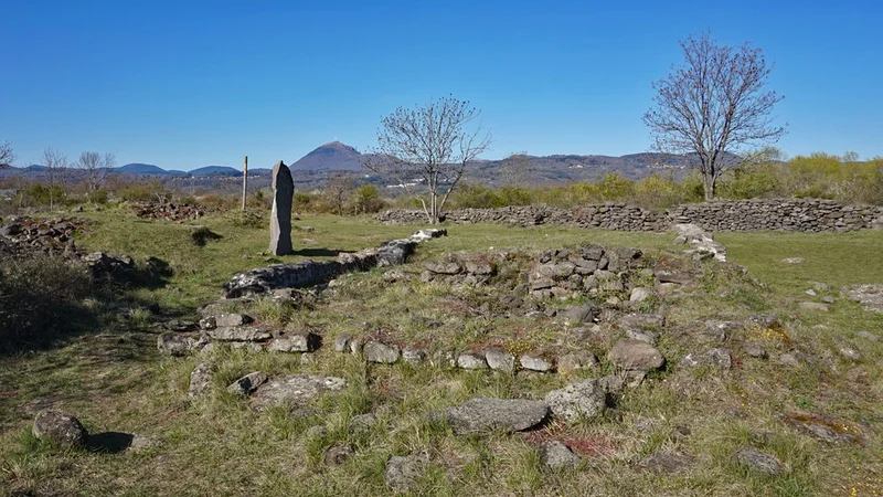 VTT Site des Côtes et puy de Chanturgue à VTT · Durtol