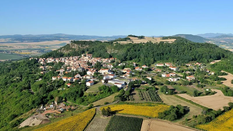 VTT Circuit VTT n°24 – Plateau de Corent · Authezat