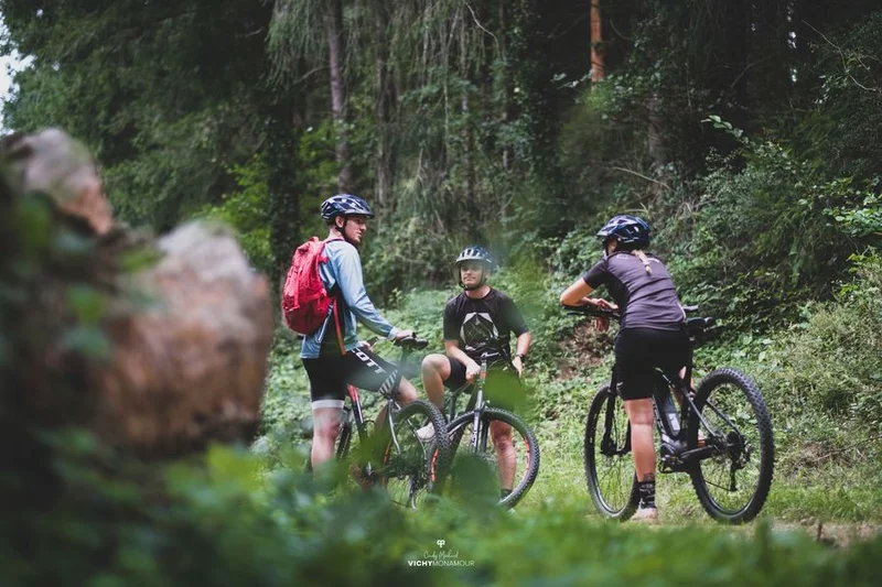 VTT N°89 - Au pays des Fours à chaux - Espace VTT-FFC Vichy Montagne · La Guillermie