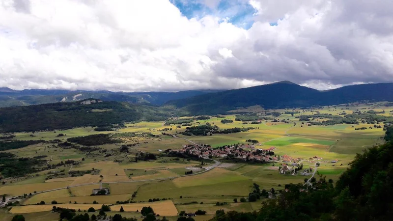 VTT La Trompe (Base VTT FFCT - parcours n°12) · Vassieux-en-Vercors
