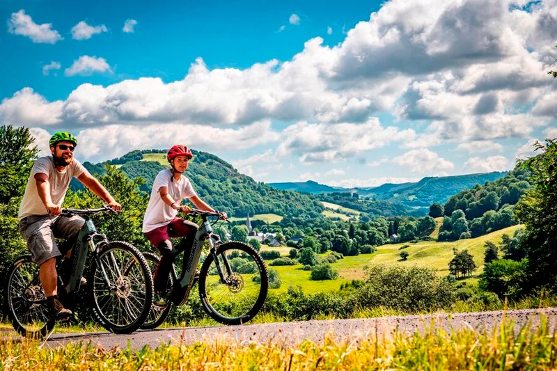 VTT GTMC-VTT - Étape 15 - Murol > Saint-Alyre-ès-Montagne · Murol