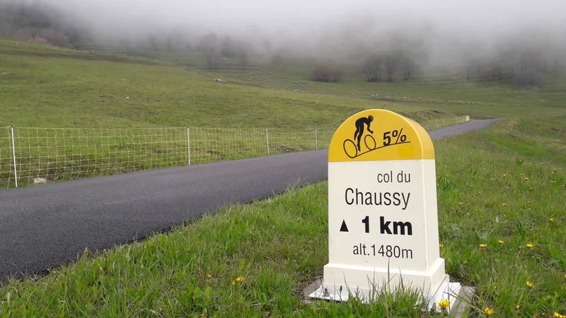 Vélo de route Montée cyclo du Col du Chaussy · Saint-Jean-de-Maurienne