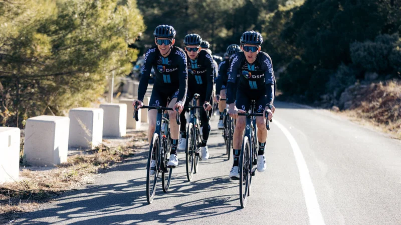 Vélo de route Romain Bardet Expérience - Circuit Cyclo Vallée du Lot & Cœur de Châtaigneraie · Saint-Santin-de-Maurs