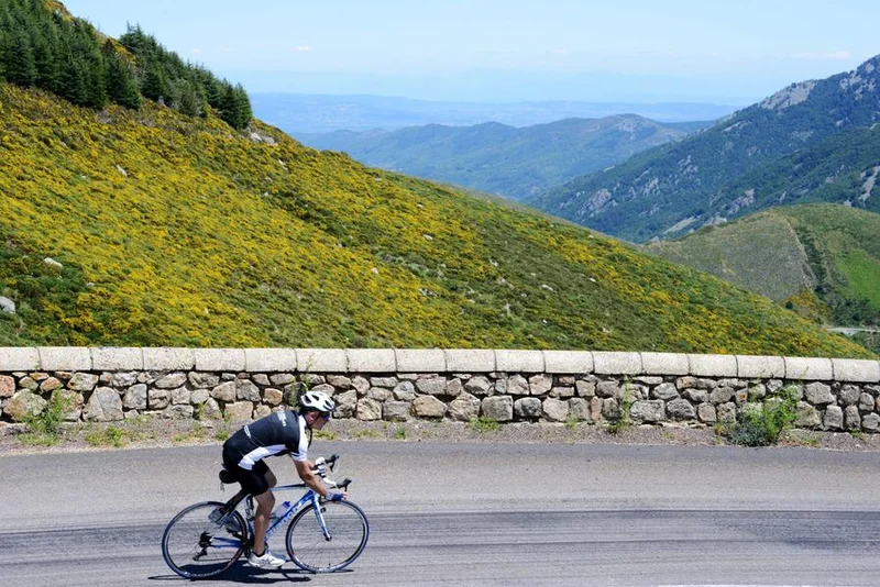 Vélo de route L'Ardéchoise : Le Tanargue · Saint-Félicien