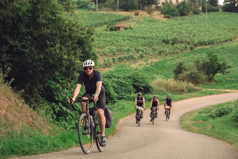 Vélo de route Itinéraire cyclo-sportif - Mad Jacques Entre Véloire et route des vins · Roanne