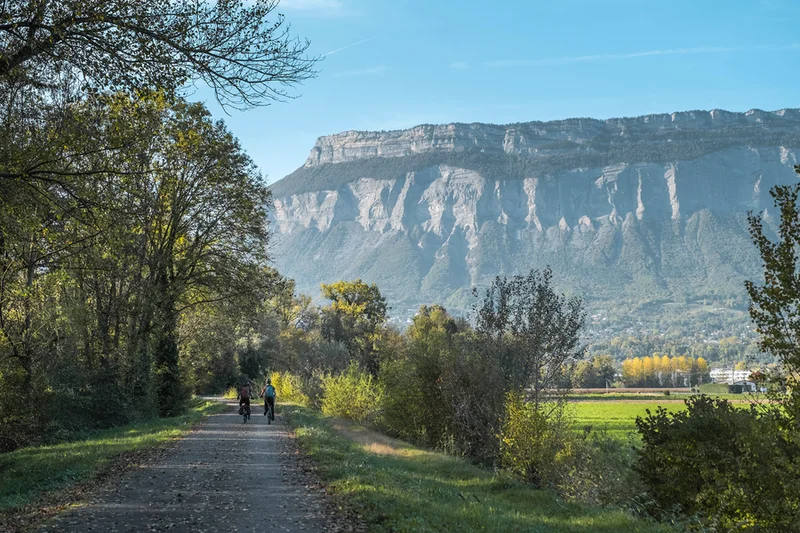 Vélo de route Itinéraire vélo : La Belle Via - Étape 5 - La Terrasse > Grenoble · La Terrasse