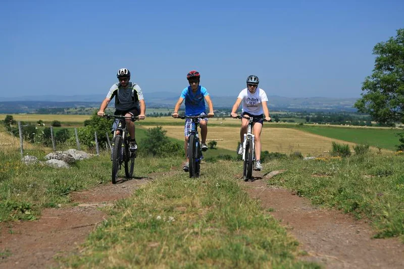 VTT Circuit VAE n°23 : La narse de Lascols · Paulhac