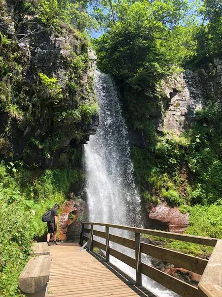 VTT Tour des Monts du Cantal en vélo électrique VTTAE ou VTCAE  – Étape 3 Pierrefort - Murat · Pierrefort
