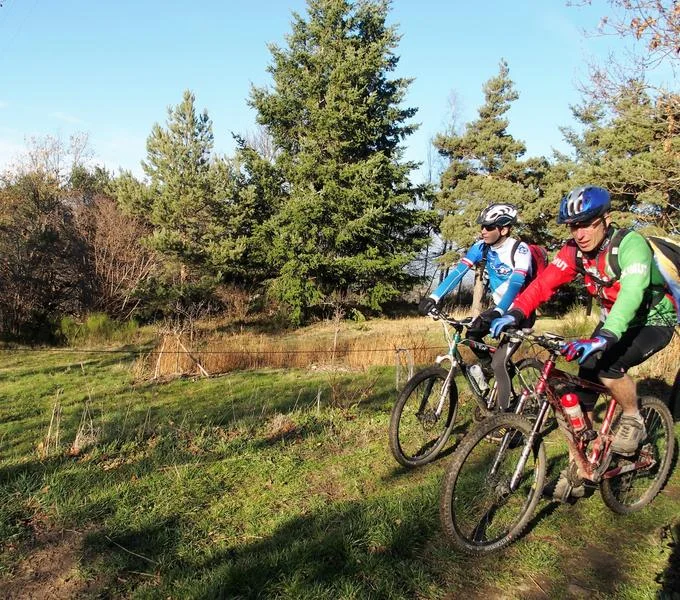 VTT Les 7 vallées - Itinéraire de VTT · Bard