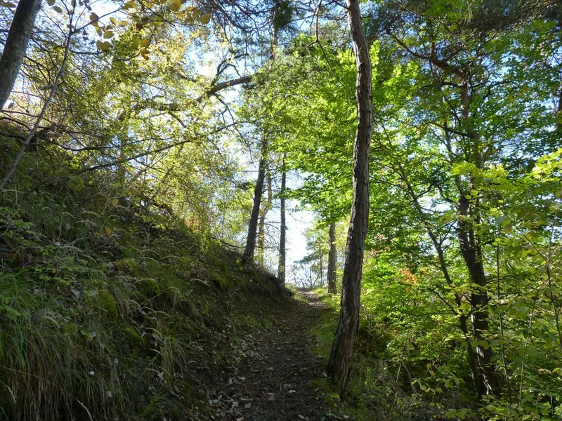 Randonnée Chapelle Saint Sixte par le sentier botanique · Rochebrune