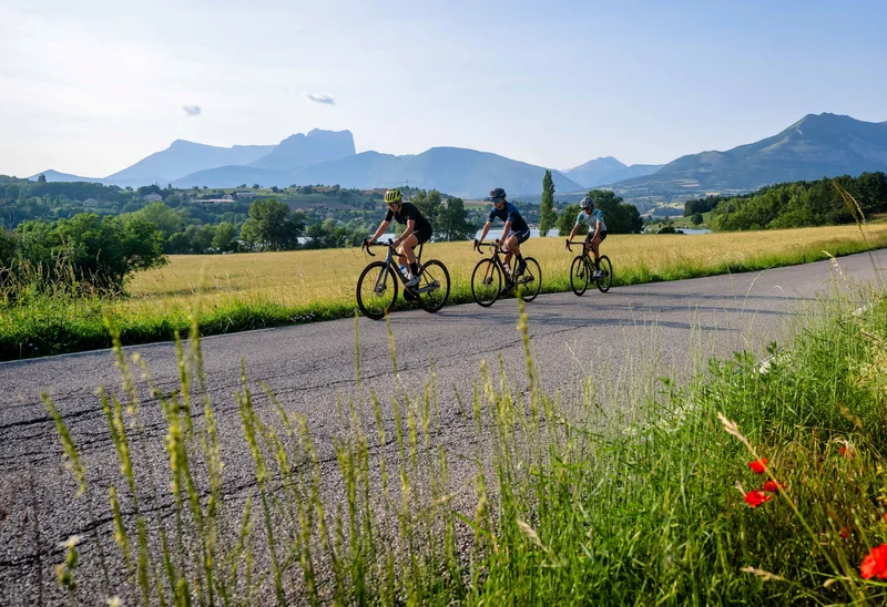 Vélo de route Tour de Céüse · La Roche-des-Arnauds