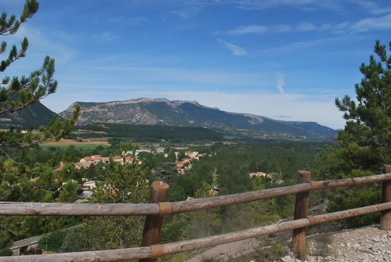 VTT Le Vieil Eyguians à VTT (N°13) · Eyguians