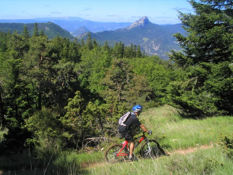 VTT Crête du Dindaret à VTT (N°8) · Valdoule