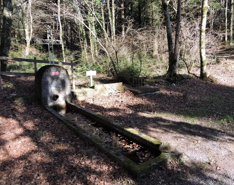 Randonnée La fontaine d'Artigues · Pont-de-Larn