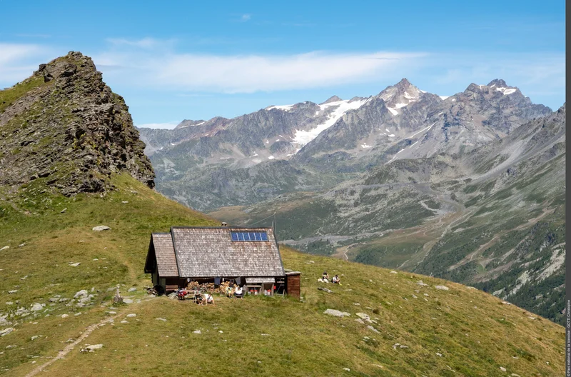 Randonnée Le refuge de Turia :  itinéraire de caractère aux portes de la haute montagne · Villaroger
