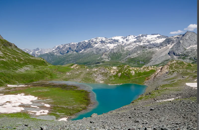 Randonnée Le refuge de Péclet-Polset et le Lac Blanc : incursion paisible au cœur de la Vanoise · Pralognan-la-Vanoise