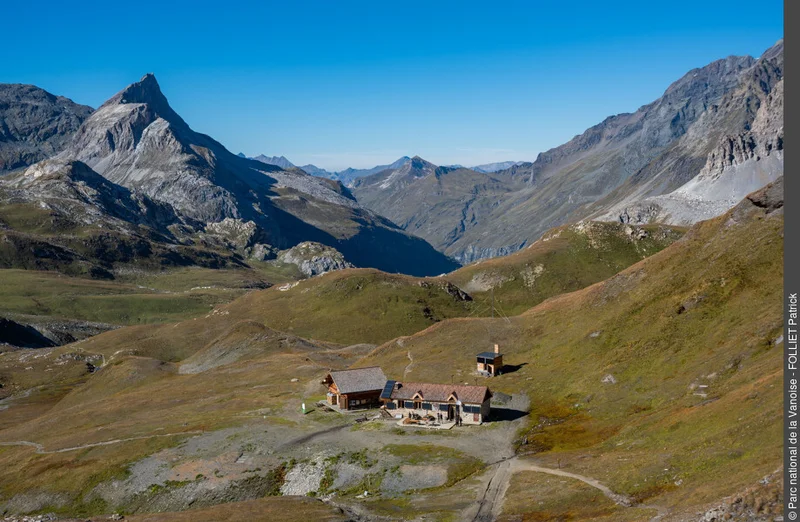 Randonnée Grand Tour de Tarentaise : du refuge du Col du Palet vers Champagny-le-Haut · Peisey-Nancroix