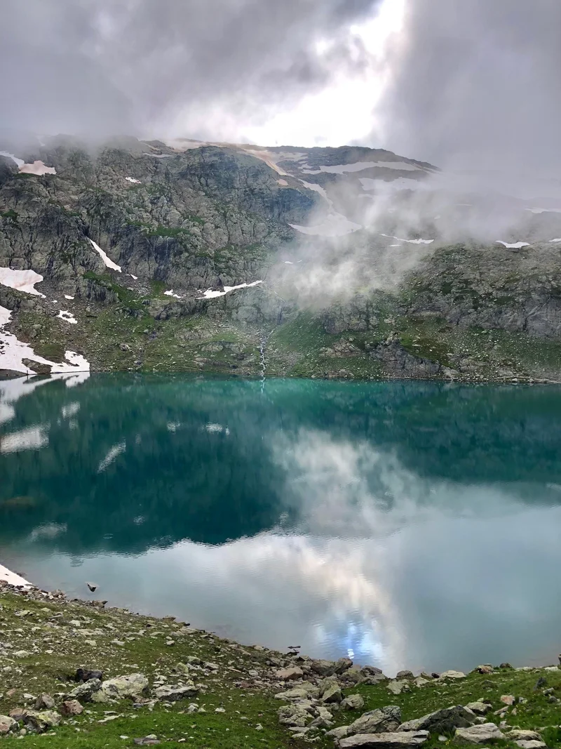 Randonnée Le Lac Bramant et le Lac Blanc par le Col de la Croix de Fer · Saint-Sorlin-d'Arves