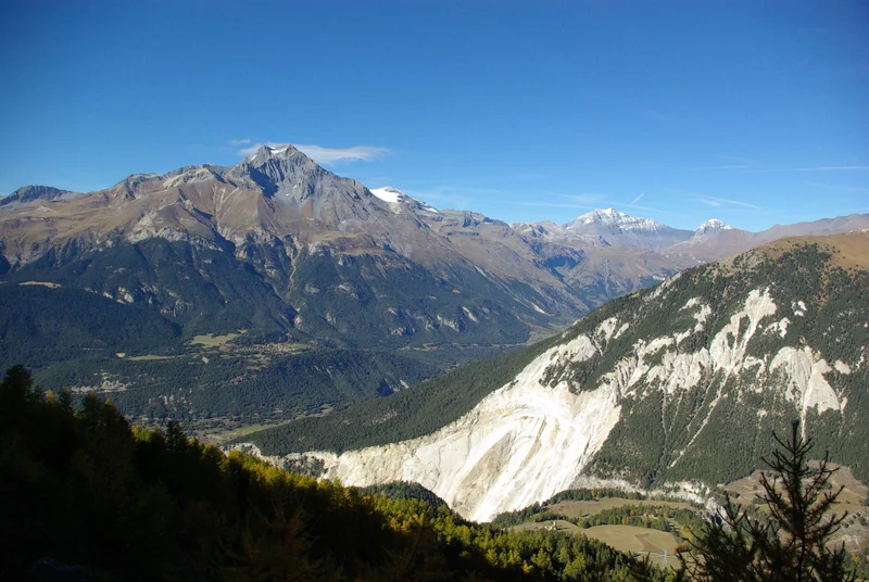 Randonnée Alpages de Montbas et de Bramanette en Haute-Maurienne · Val-Cenis