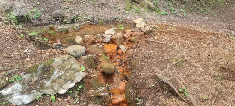 Randonnée Boucle de la Source Rouge (version longue) · Pomblière