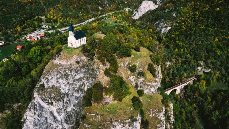 Randonnée La chapelle Saint-Jacques · Pomblière
