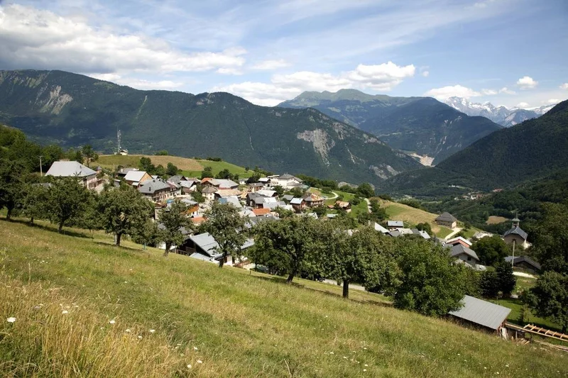 Trail Gulli trail (6 vert) · La Léchère