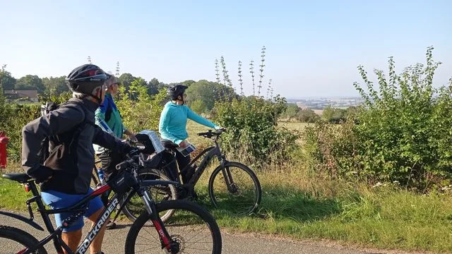 VTT Autour des bois de Thiron · Saintigny