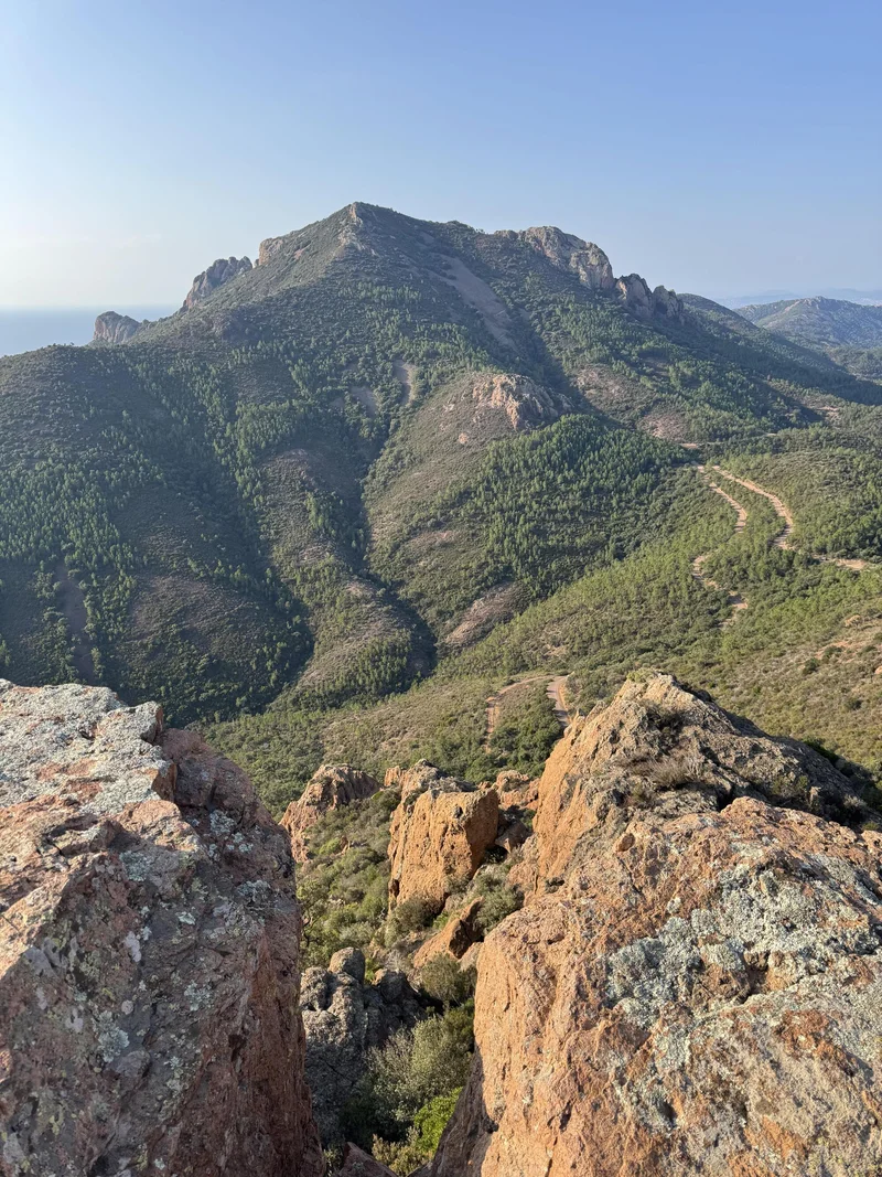 Randonnée Le Pic d'Aurelle · Saint-Raphaël