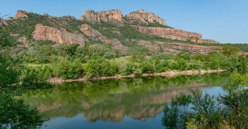 Randonnée Autour du Lac Perrin · Roquebrune-sur-Argens