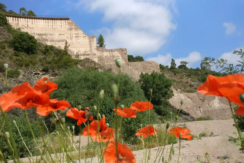 Randonnée Boucle du Barrage de Malpasset · Fréjus