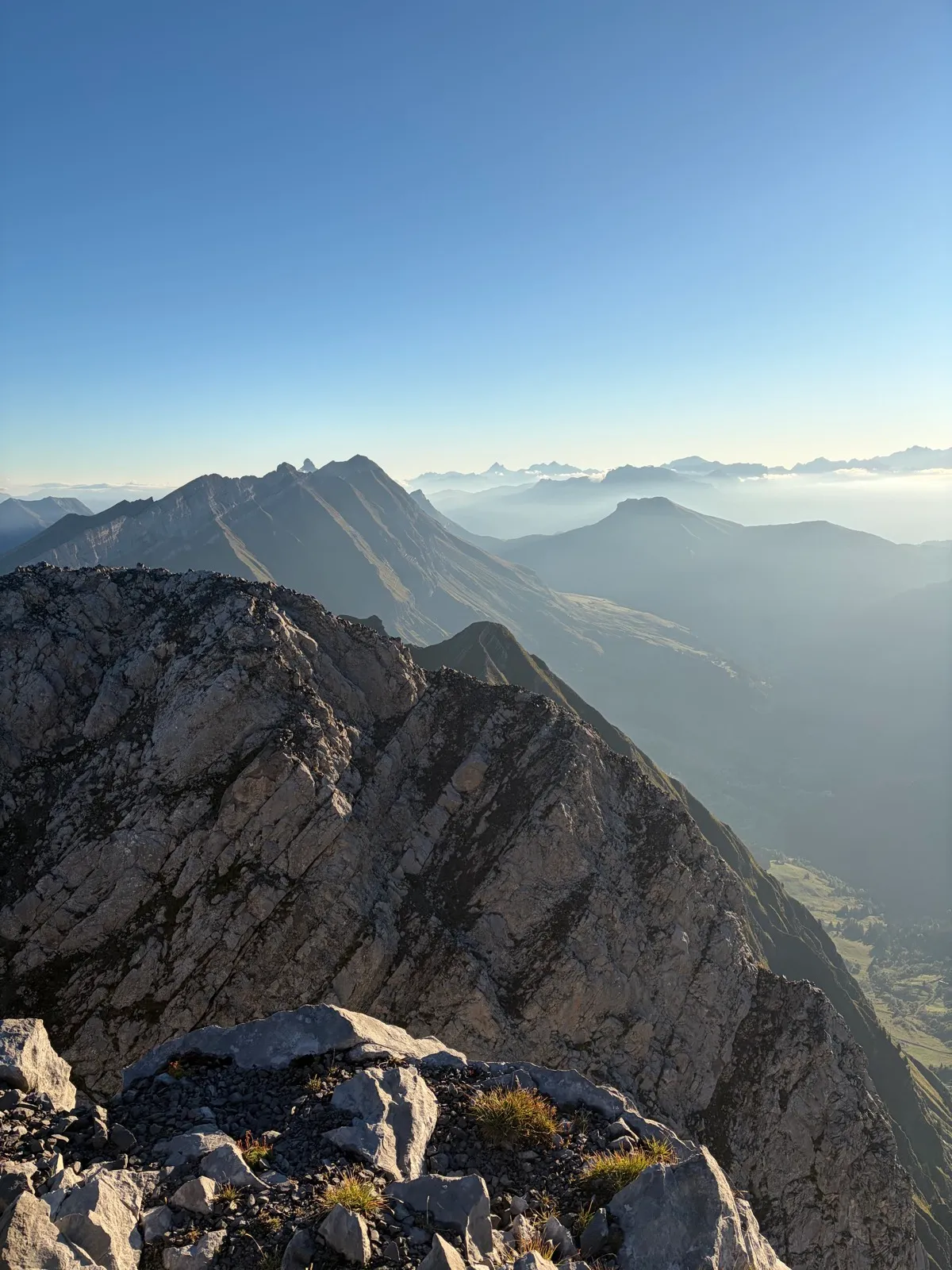 Randonnée L’Etale par les arêtes · Manigod